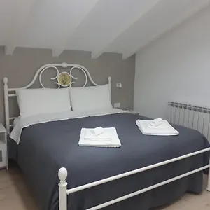 https://edos-home.italymilanhotels.net
